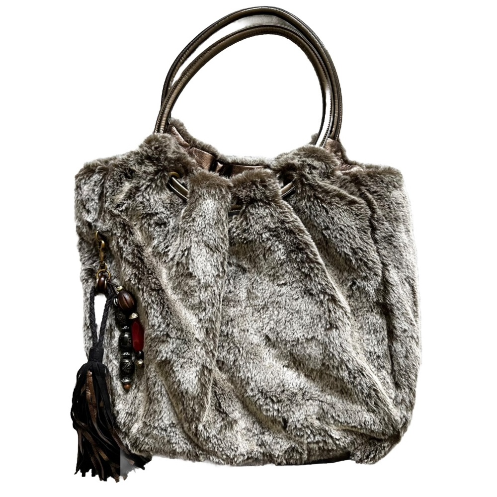 HOBO INTERNATIONAL DRESSED TO CHILL FAUX FUR BAG MODERN CHIC BOHO TRENDY - Picture 11 of 11